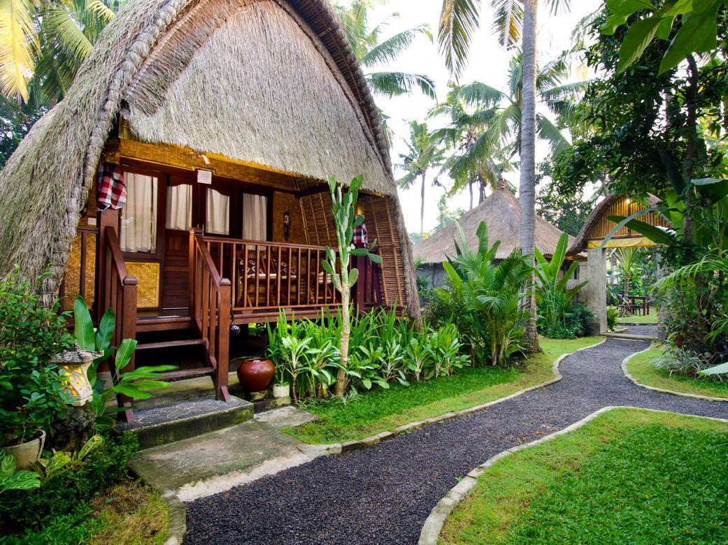 Alam Nusa Bungalow Huts & Spa Lembongan Exterior photo